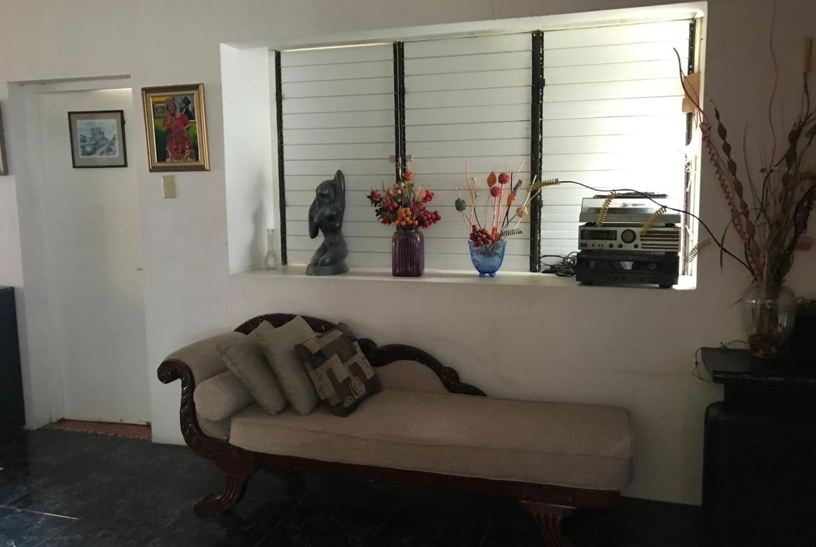 Ninth image of 13a/13b Kingsway in Kingston 10, St. Andrew, Jamaica - property is For Sale