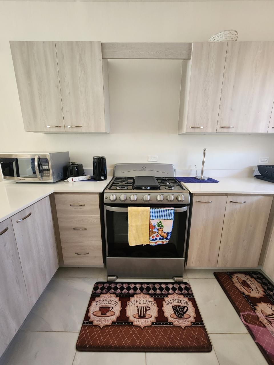 Twelfth image of 1961-11 Palmetto Drive in Phoenix Park, St. Catherine, Jamaica - property is For Rent