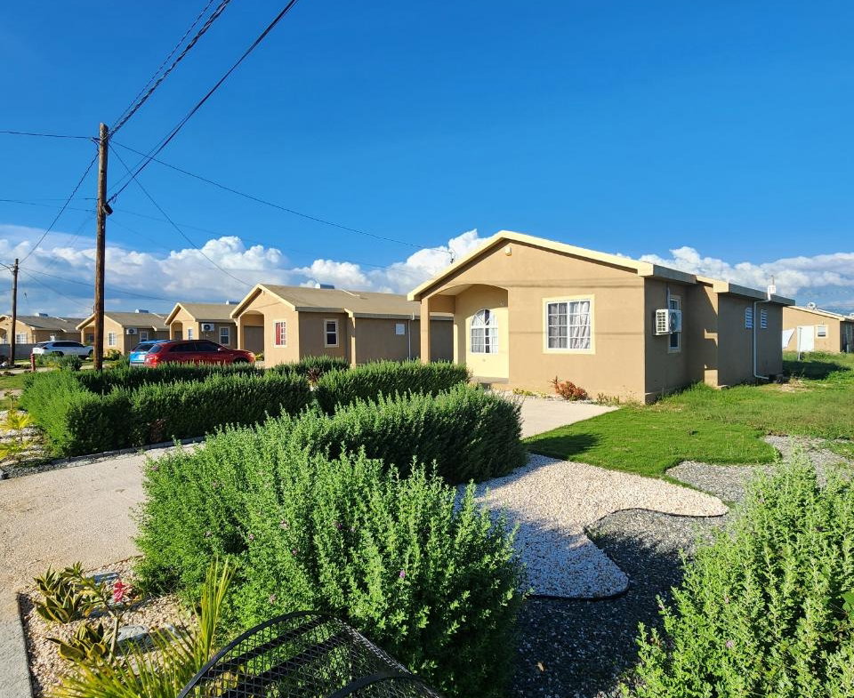 Twenty-First image of 1961-11 Palmetto Drive in Phoenix Park, St. Catherine, Jamaica - property is For Rent
