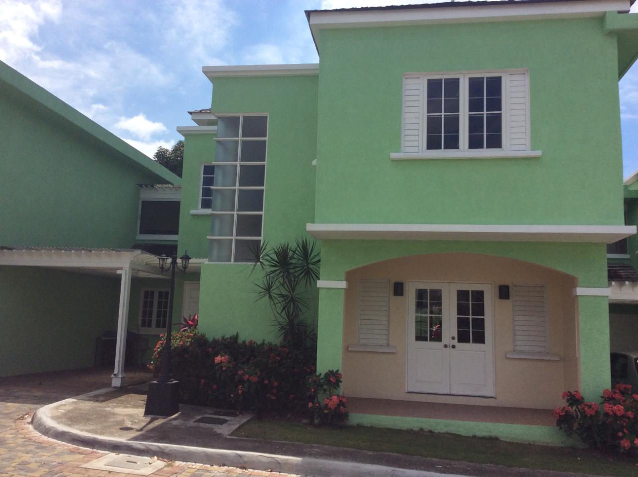 Twelfth image of 4- 6 Salisbury Avenue in Kingston 6, St. Andrew, Jamaica - property is For Rent