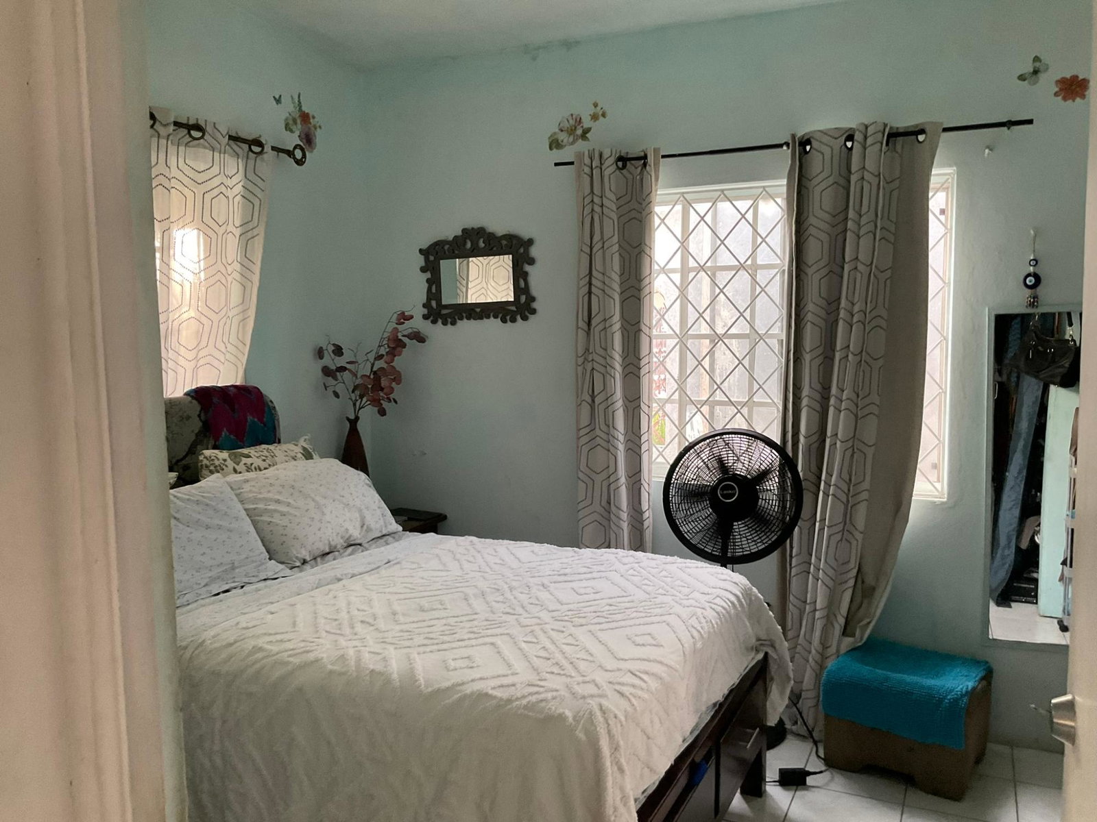 Twelfth image of 673 North East 36th Place in East Ascot, St. Catherine, Jamaica - property is For Sale