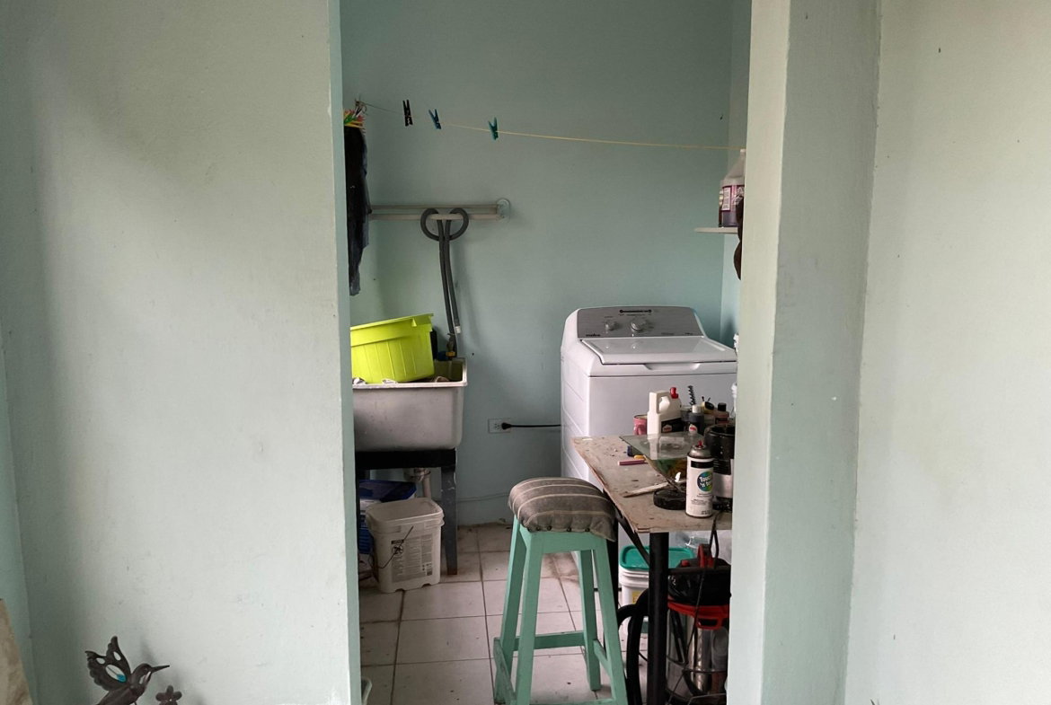 Ninth image of 673 North East 36th Place in East Ascot, St. Catherine, Jamaica - property is For Sale