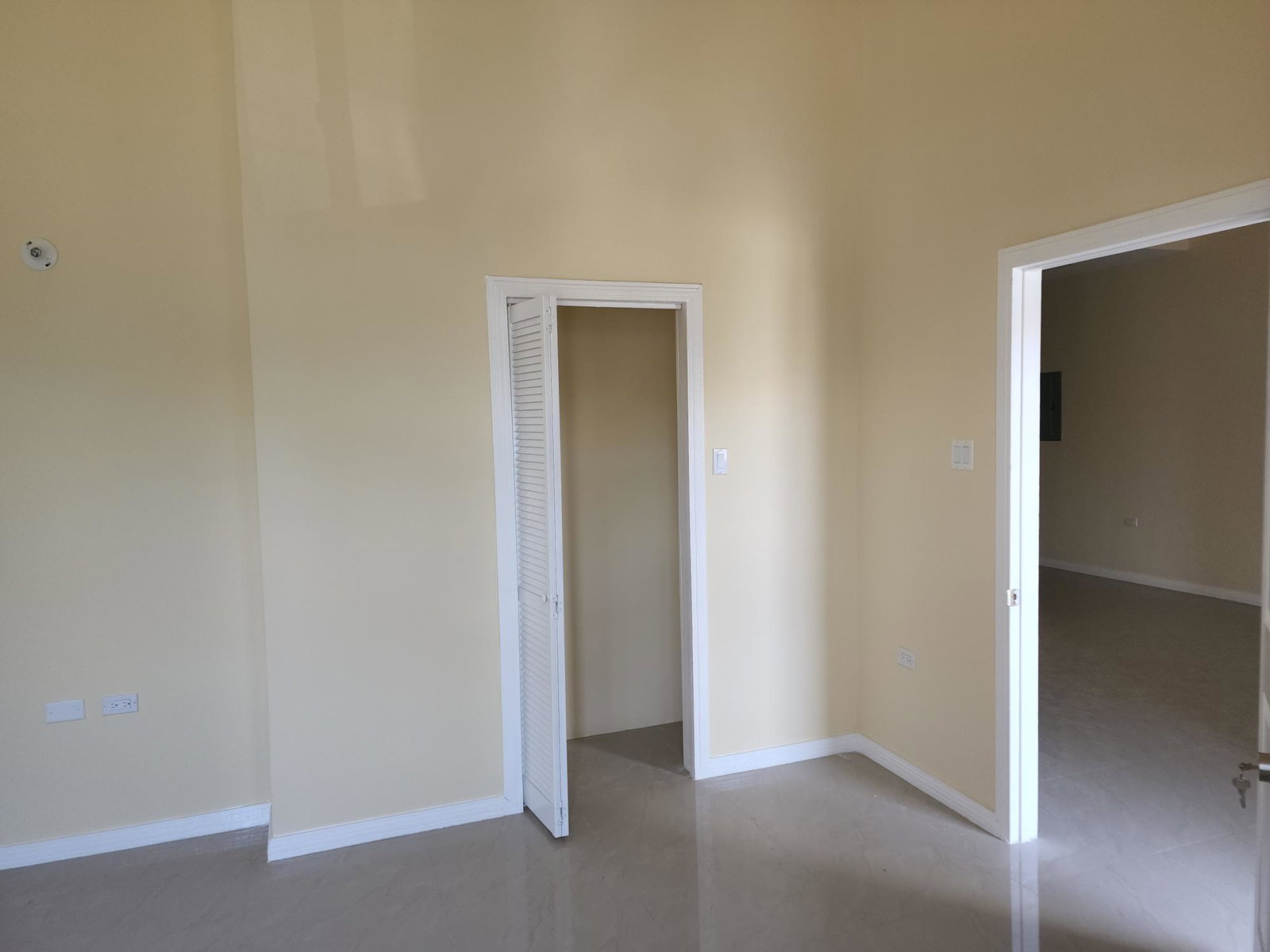 Eleventh image of 8-129 Red Hills Road in Kingston 19, St. Andrew, Jamaica - property is For Rent
