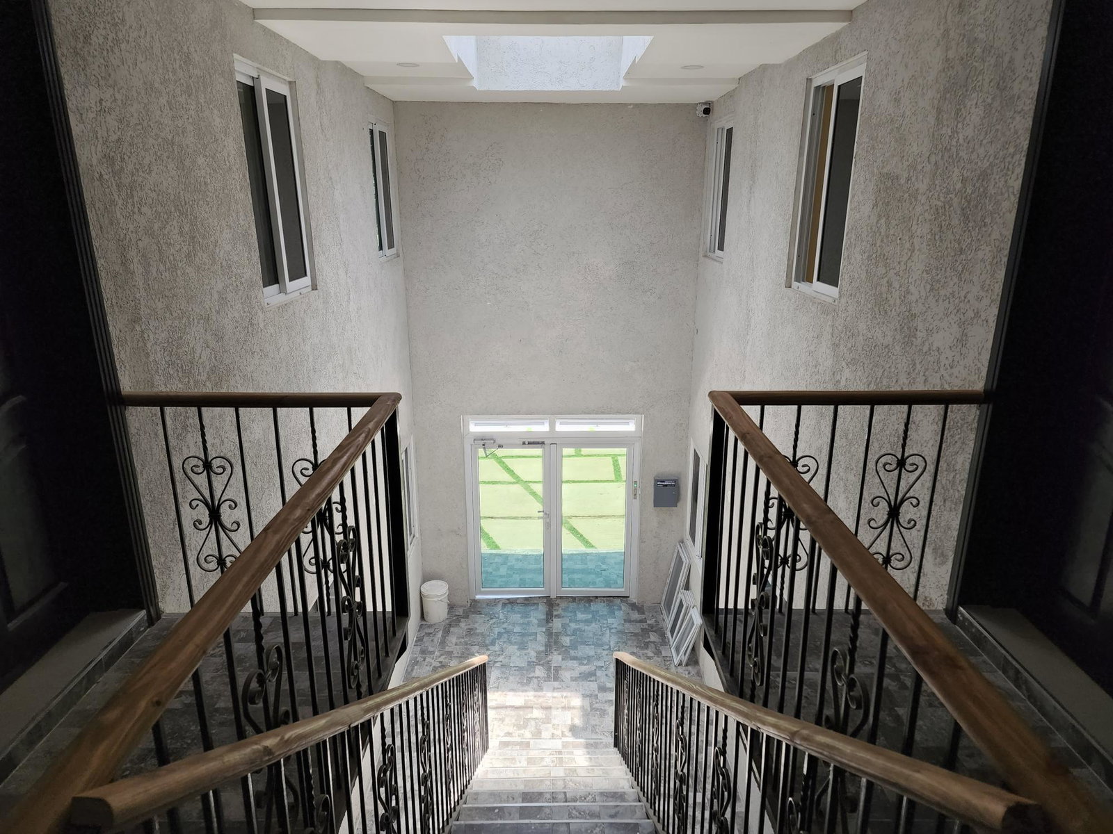 Fourth image of 8-129 Red Hills Road in Kingston 19, St. Andrew, Jamaica - property is For Rent