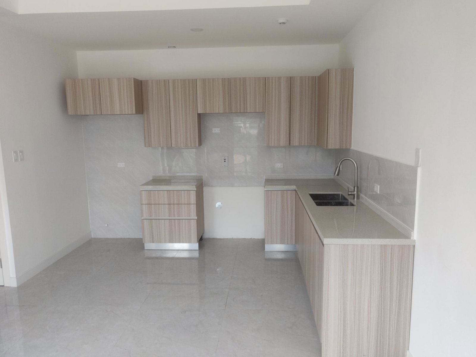 Ninth image of Apt 308-30 Wellington Drive in Kingston 6, St. Andrew, Jamaica - property is For Rent