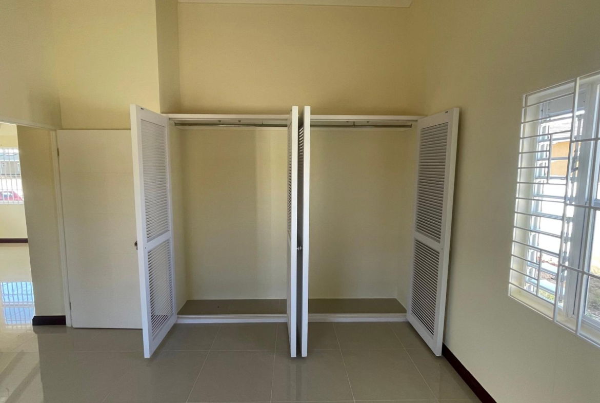 Thirteenth image of 424 Colbeck Manor, Phase 3, o in Old Harbour, St. Catherine, Jamaica - property is For Sale