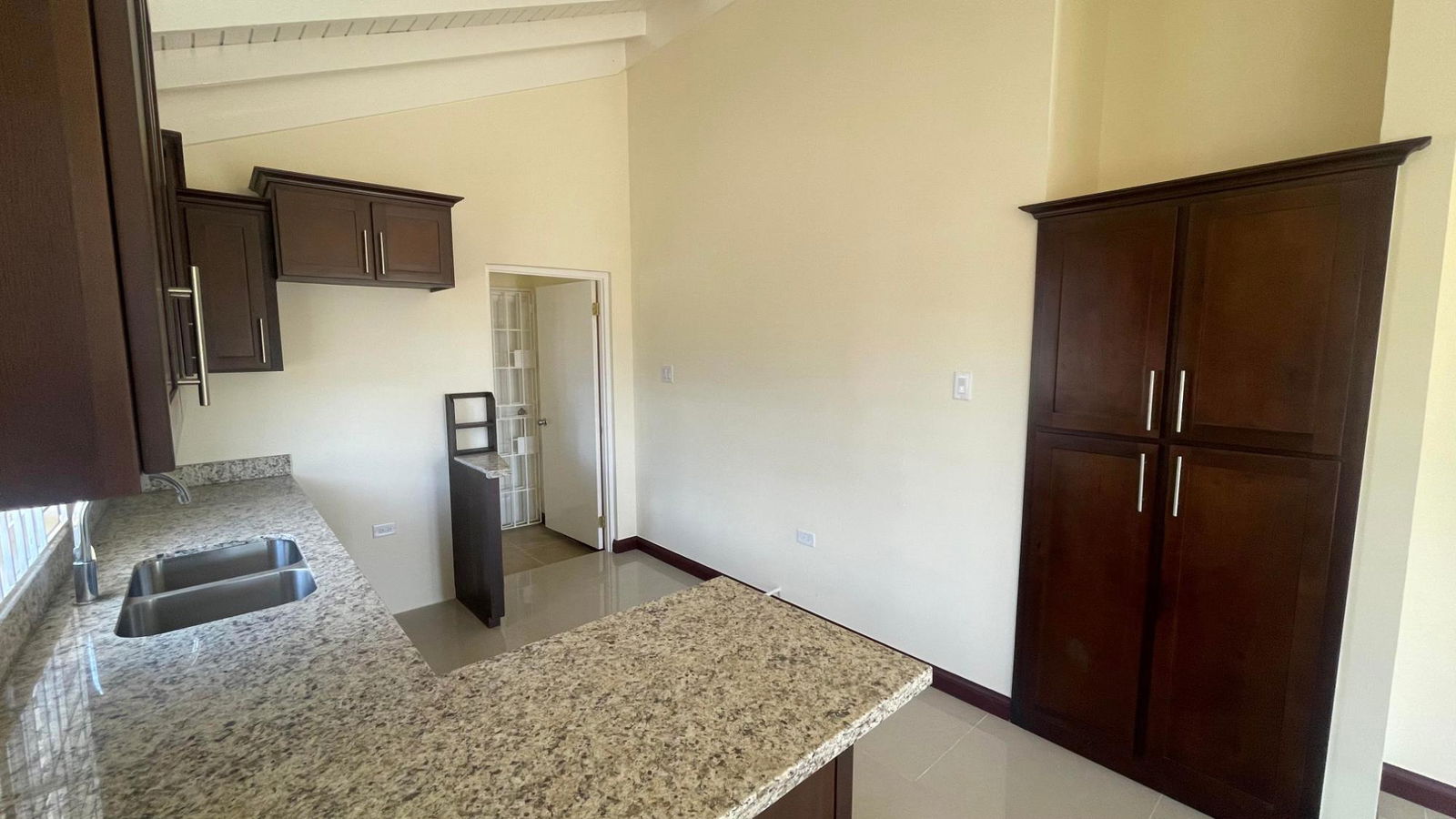Fourth image of 424 Colbeck Manor, Phase 3, o in Old Harbour, St. Catherine, Jamaica - property is For Sale