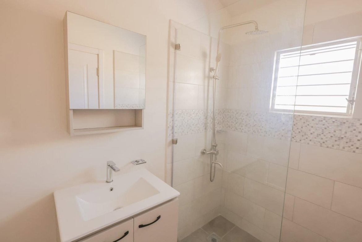 Seventh image of 704-30 Hazel Place in Phoenix Park, St. Catherine, Jamaica - property is For Rent