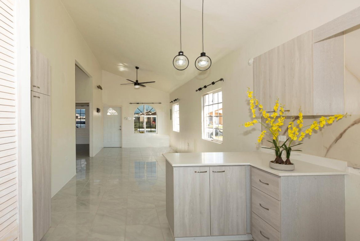 Fifth image of Lot 1975- Phoenix Park Village Pha in Phoenix Park, St. Catherine, Jamaica - property is For Rent