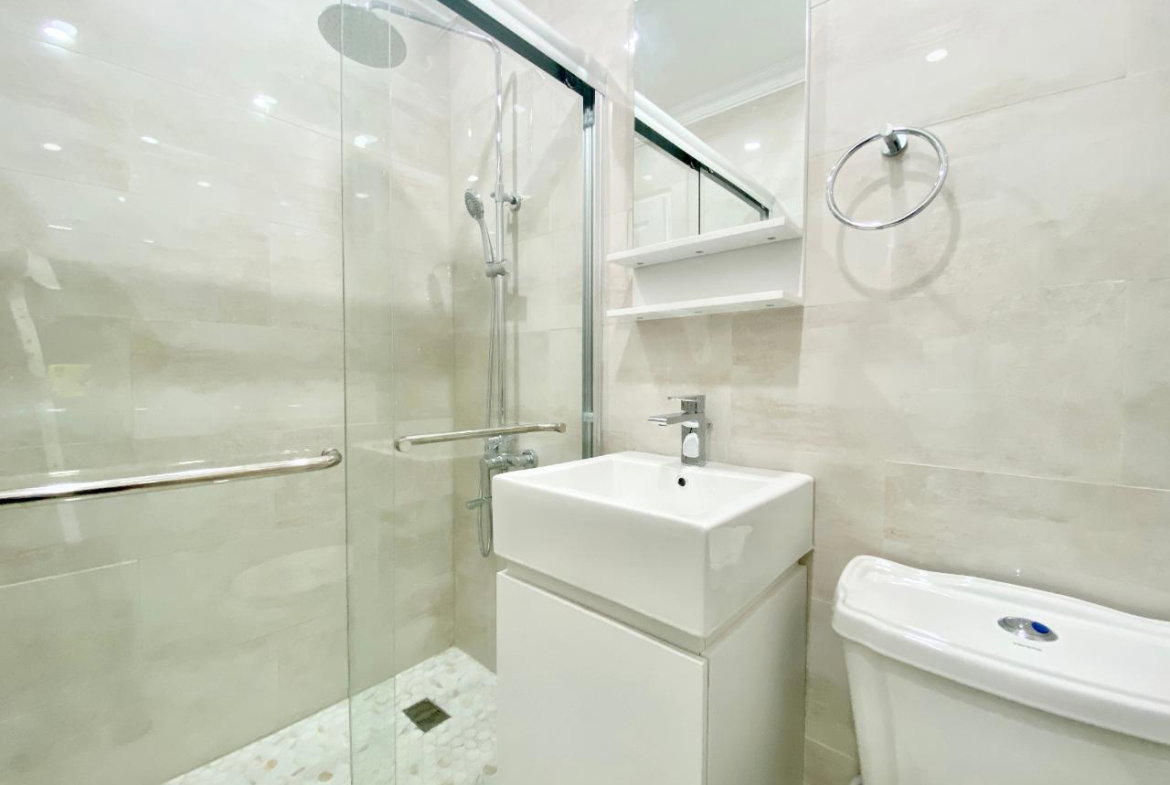 Sixth image of 101-6 Strathairn Ave in NEW KINGSTON, St. Andrew, Jamaica - property is For Rent