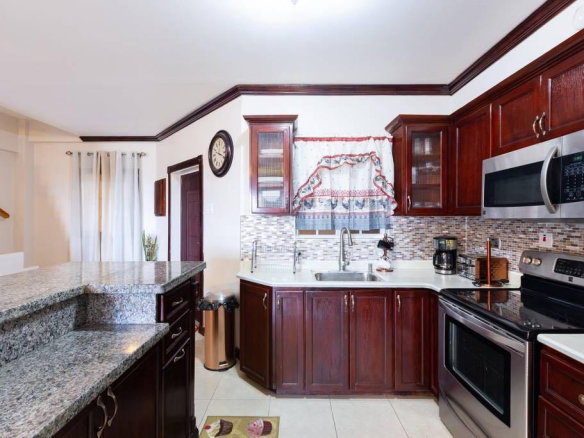 First image of 30-7 Kensington Crescent in Kingston 5, St. Andrew, Jamaica - property is For Sale