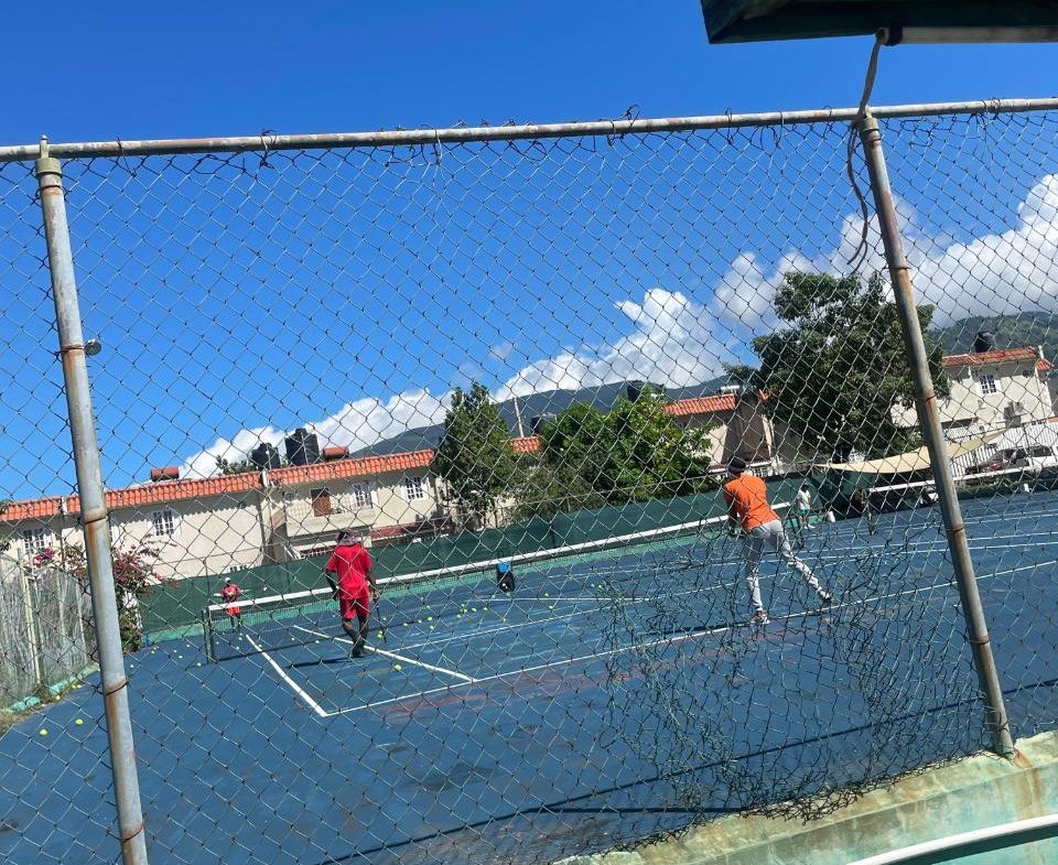 Fifth image of Apt# 304f-114 1/2 Constant Spring in CONSTANT SPRING, St. Andrew, Jamaica - property is For Sale