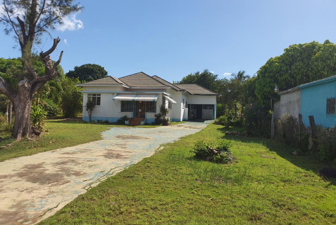 Thirtieth image of Watson Hill, Lititz Manch in LITITZ, Manchester, Jamaica - property is For Sale