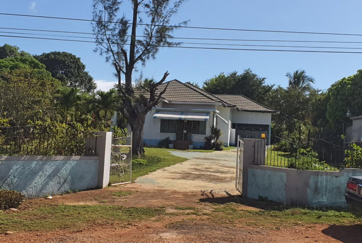 Fourth image of Watson Hill, Lititz Manch in LITITZ, Manchester, Jamaica - property is For Sale