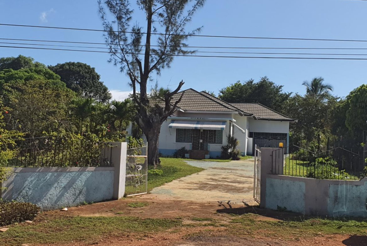 Fifth image of Watson Hill, Lititz Manch in LITITZ, Manchester, Jamaica - property is For Sale