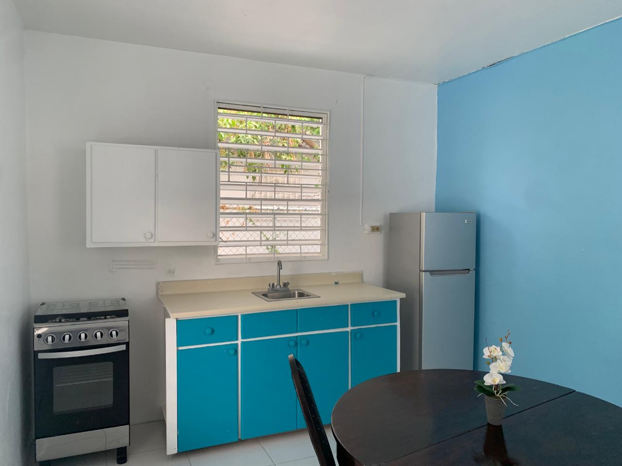 Fourth image of 25 Daisy Avenue in Kingston 6, St. Andrew, Jamaica - property is For Rent