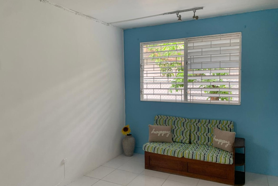 Fifth image of 25 Daisy Avenue in Kingston 6, St. Andrew, Jamaica - property is For Rent