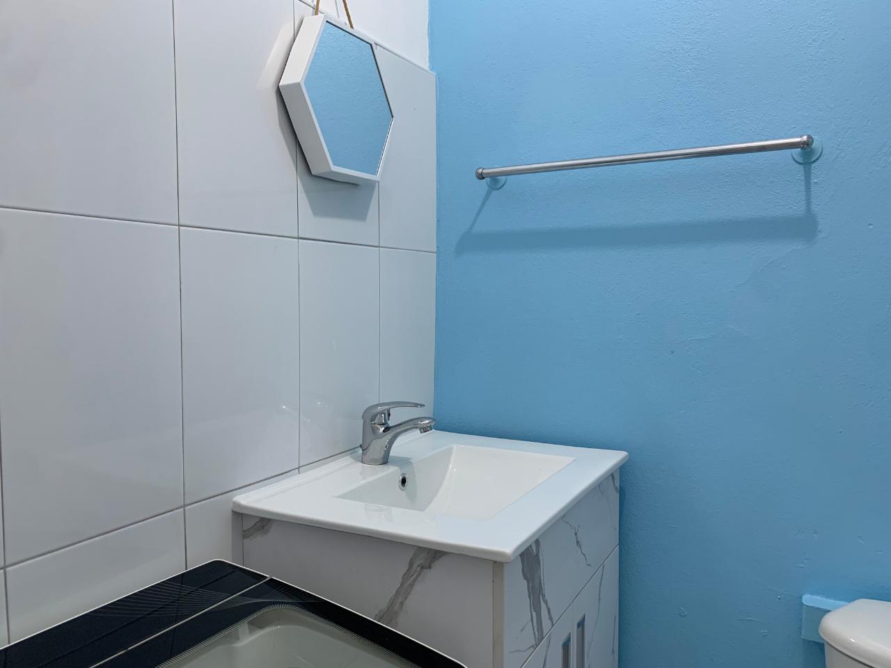 Sixth image of 25 Daisy Avenue in Kingston 6, St. Andrew, Jamaica - property is For Rent