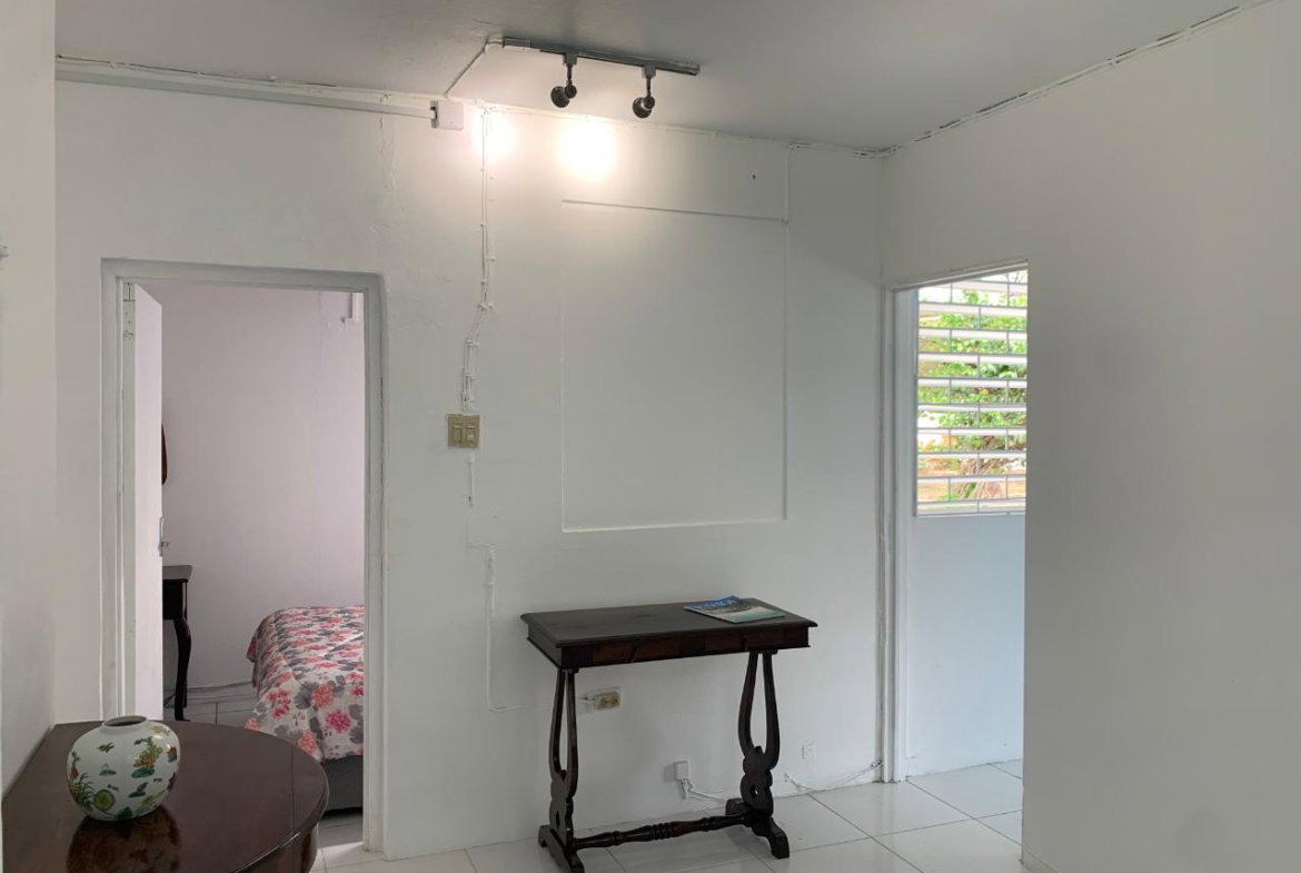 Tenth image of 25 Daisy Avenue in Kingston 6, St. Andrew, Jamaica - property is For Rent