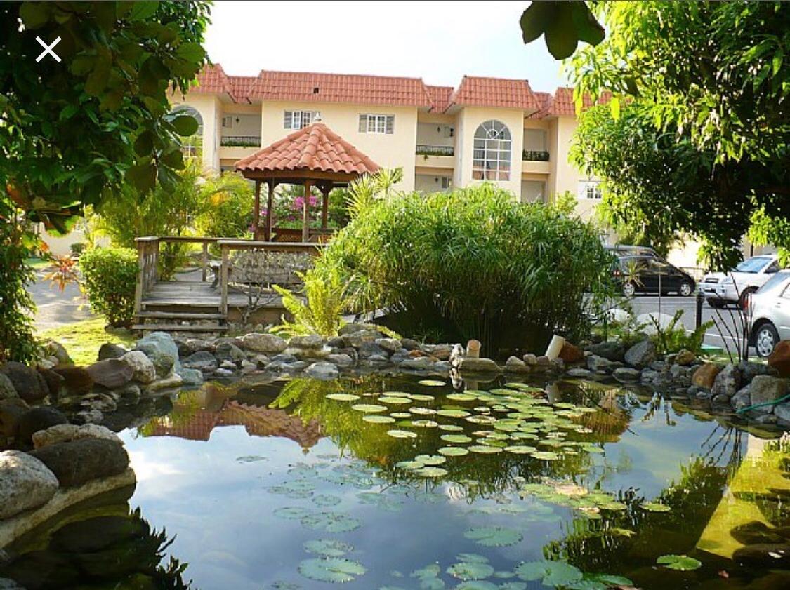 Charming-1-Bedroom-Apartment-for-Rent-in-Calabar-Mew-Jamaica Second image of B108-130 Red Hills Rd, Calabar Mew in Kingston 19, St. Andrew, Jamaica - property is For Rent