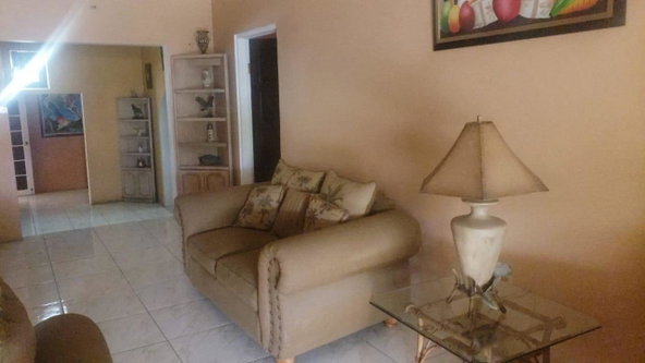 Fifteenth image of 1-1 Cassandra Avenue, Kingsto in Kingston 10, St. Andrew, Jamaica - property is For Rent
