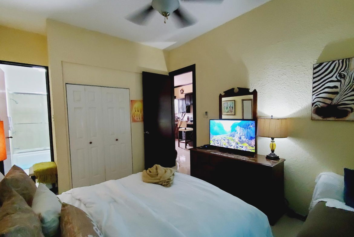 Seventeenth image of 8 Washington Drive in Kingston 10, St. Andrew, Jamaica - property is For Sale