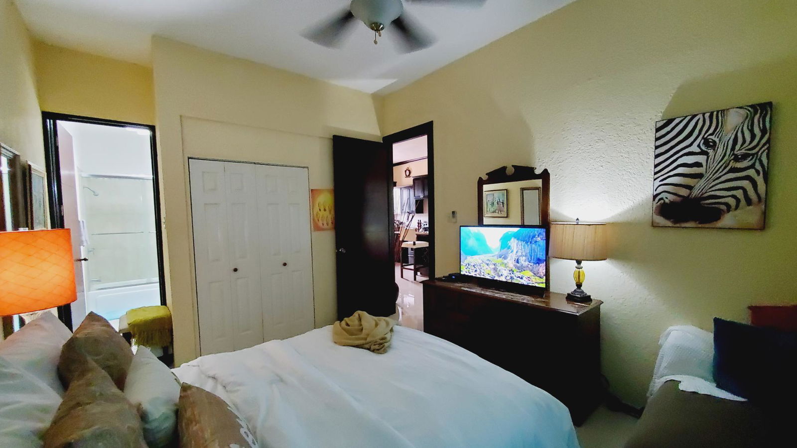 Seventeenth image of 8 Washington Drive in Kingston 10, St. Andrew, Jamaica - property is For Sale