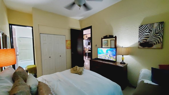 Seventeenth image of 8 Washington Drive in Kingston 10, St. Andrew, Jamaica - property is For Sale
