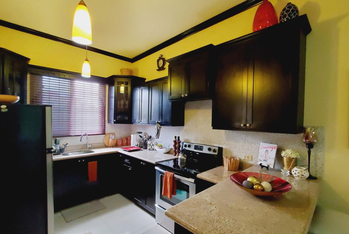 Seventh image of 8 Washington Drive in Kingston 10, St. Andrew, Jamaica - property is For Sale