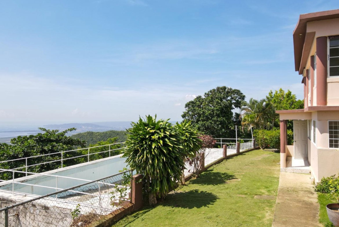 Eighth image of 3-1 Stanmore Heights, Red Hil in Red Hills, St. Andrew, Jamaica - property is For Sale