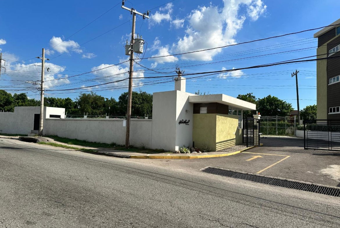 First image of Apt. 31-1 Queensbury Drive in Kingston 19, St. Andrew, Jamaica - property is For Sale