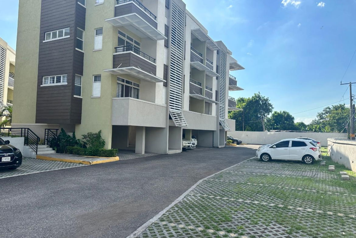 Nineteenth image of Apt. 31-1 Queensbury Drive in Kingston 19, St. Andrew, Jamaica - property is For Sale