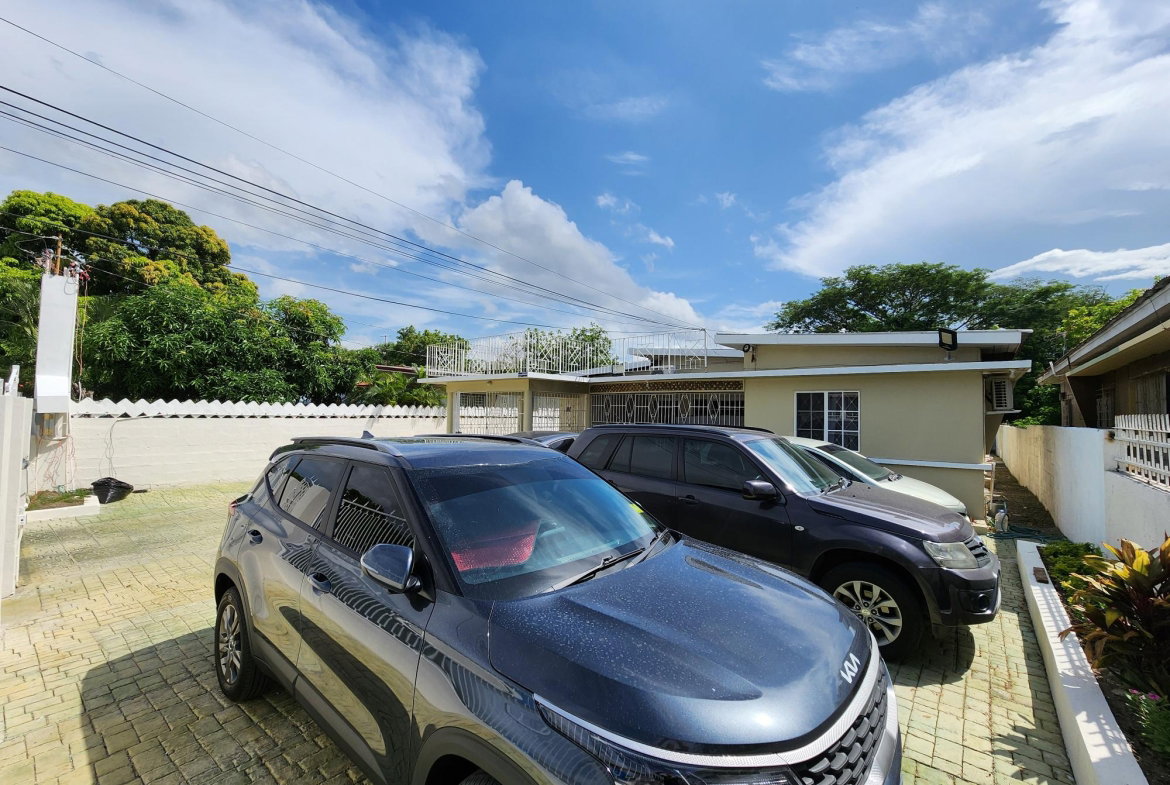 Twentieth image of Cottage-12 Alphanso Avenue in Kingston 10, St. Andrew, Jamaica - property is For Rent