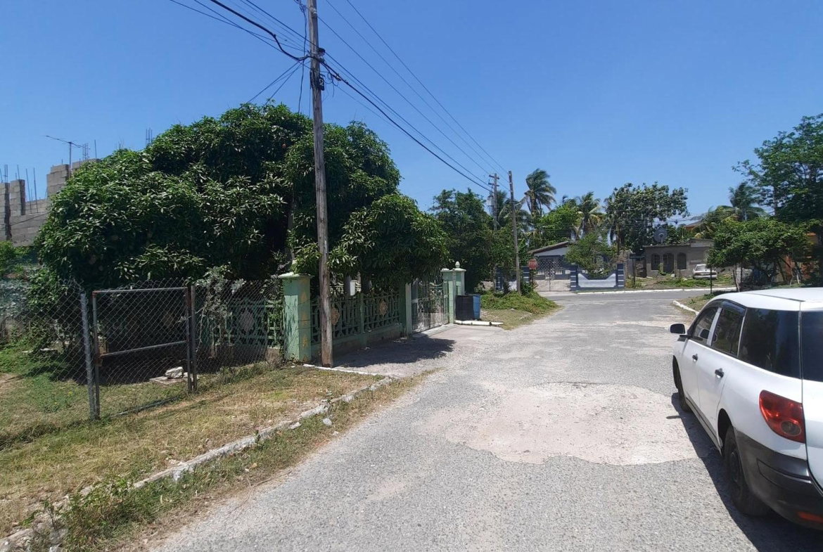 Third image of 170 Dolphin Drive in Old Harbour, St. Catherine, Jamaica - property is For Sale