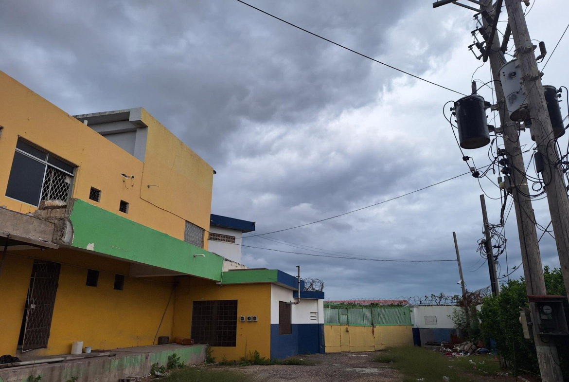 Fourth image of 16b-1 Congreve Park in Port Henderson, St. Catherine, Jamaica - property is For Rent