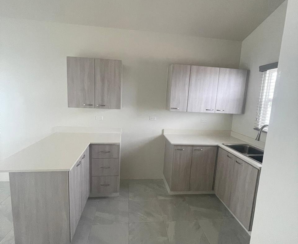 Eleventh image of 366 Camelot Boulevard in Discovery Bay, St. Ann, Jamaica - property is For Rent