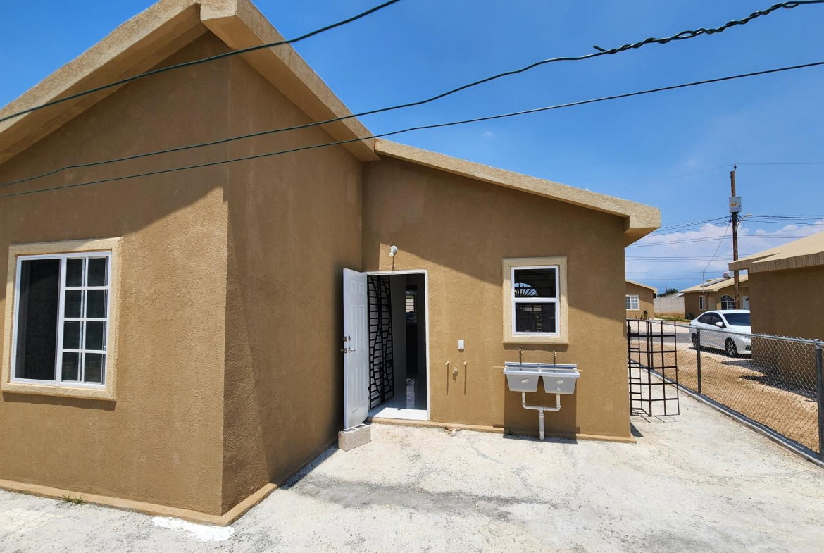 Eleventh image of Lot 230- Phoenix Park Village 2 in Phoenix Park, St. Catherine, Jamaica - property is For Rent