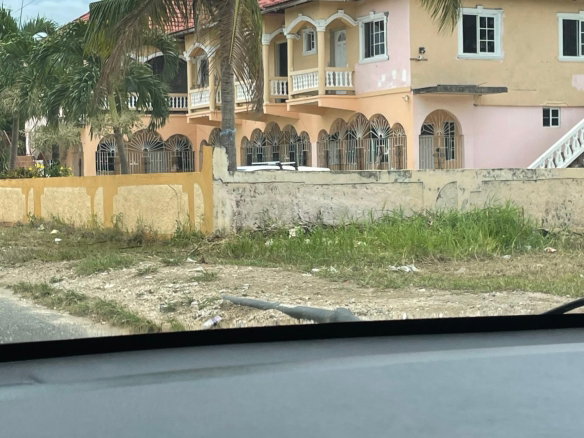 First image of Grosmond, Santa Cruz in Santa Cruz, St. Elizabeth, Jamaica - property is For Rent