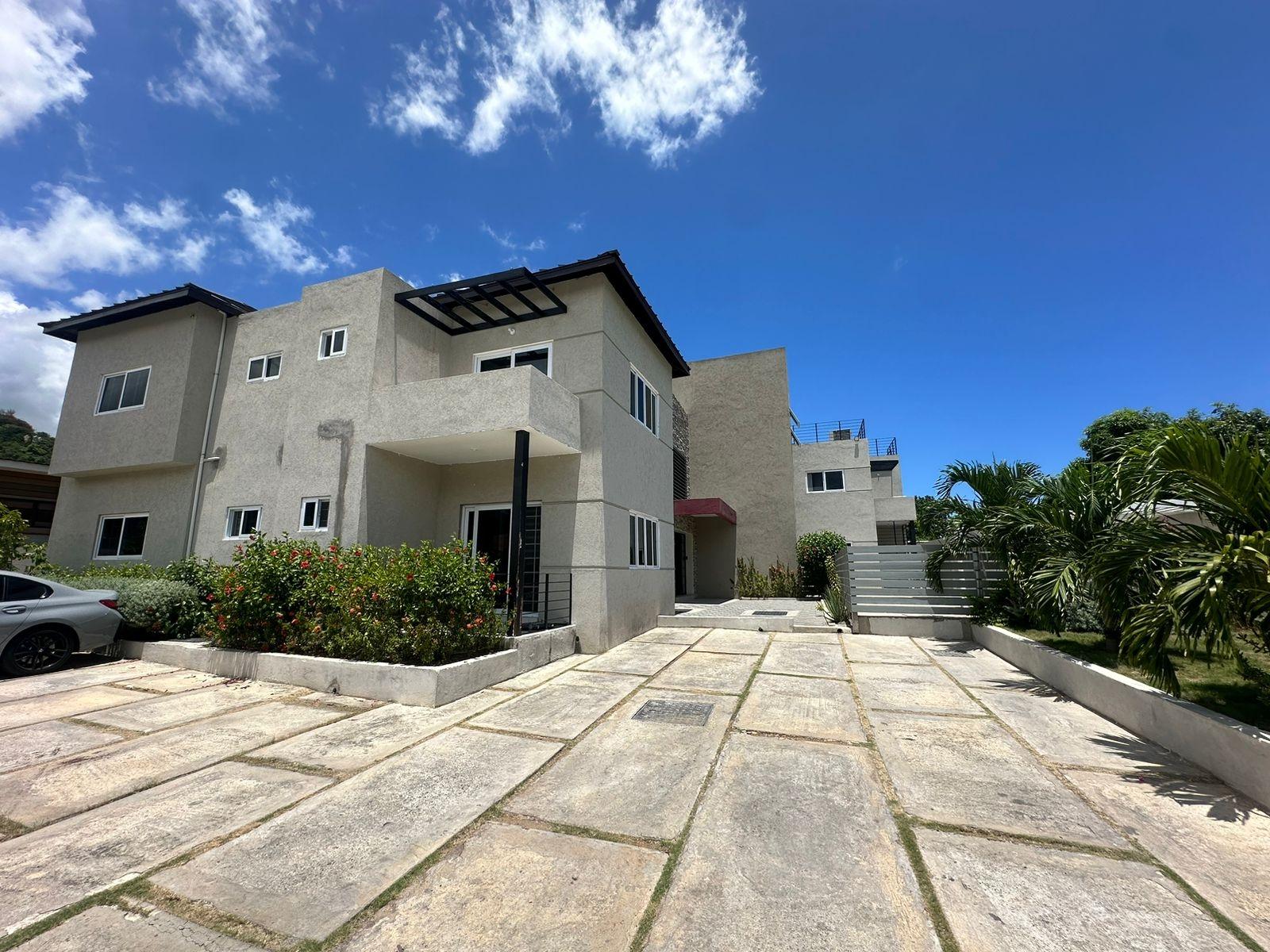 Charming-2-Bedroom-Apartment-for-Rent-in-Havendale-Jamaica First image of 23 Coolshade Drive in Kingston 8, St. Andrew, Jamaica - property is For Rent