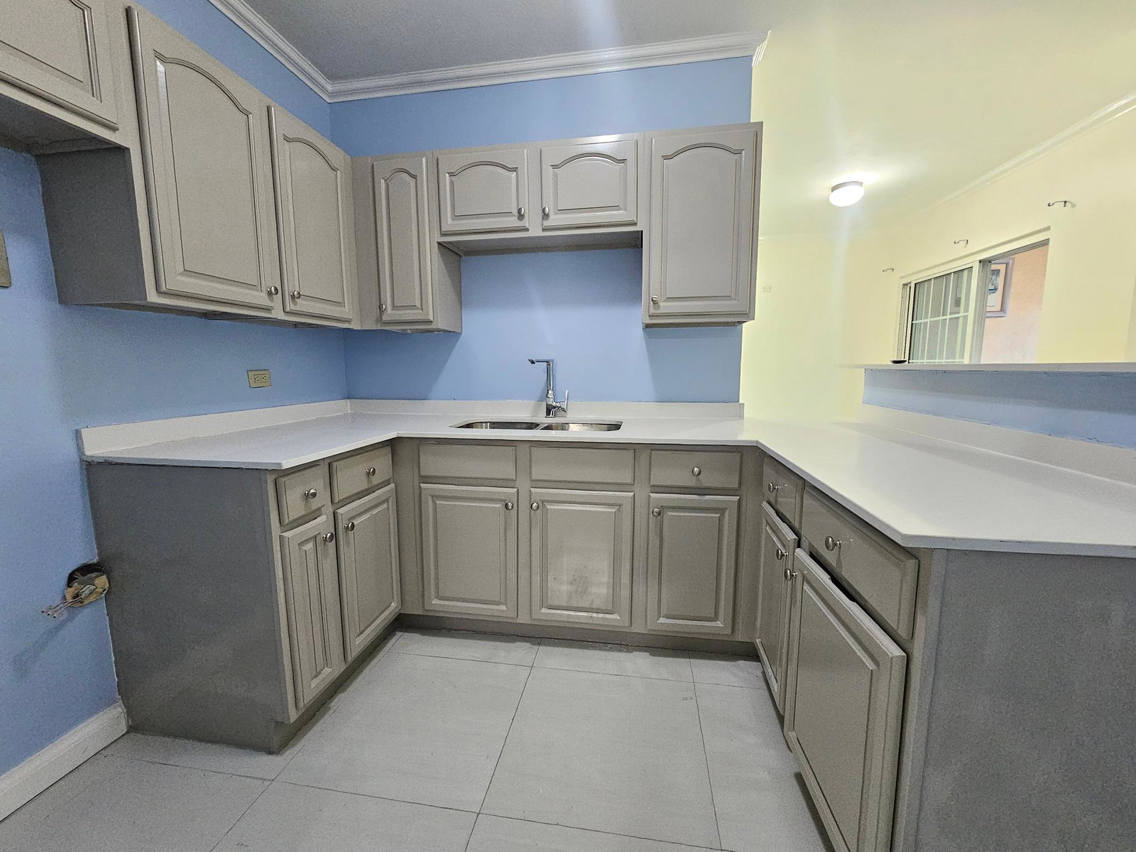 Charming-2-Bedroom-Apartment-for-Rent-in-Kingston-10-Jamaica Thirteenth image of 18a-5 Winchester Road in Kingston 10, St. Andrew, Jamaica - property is For Rent