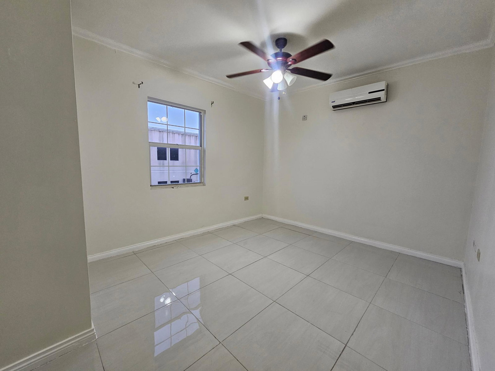 Charming-2-Bedroom-Apartment-for-Rent-in-Kingston-10-Jamaica Third image of 18a-5 Winchester Road in Kingston 10, St. Andrew, Jamaica - property is For Rent