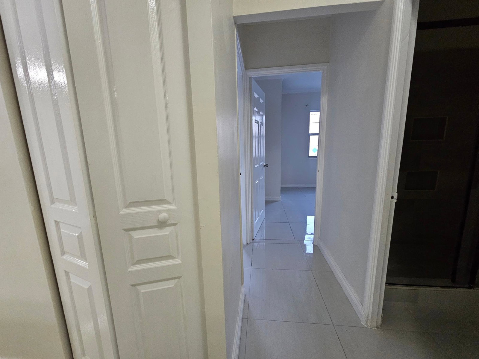 Charming-2-Bedroom-Apartment-for-Rent-in-Kingston-10-Jamaica Sixth image of 18a-5 Winchester Road in Kingston 10, St. Andrew, Jamaica - property is For Rent