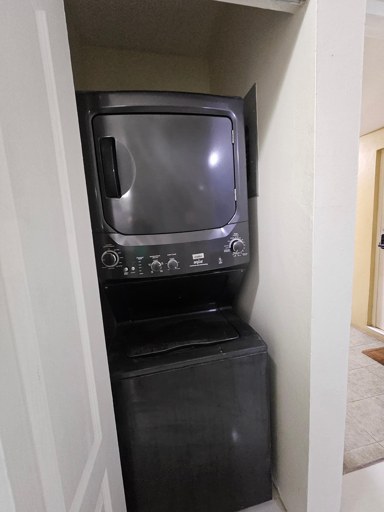 Charming-2-Bedroom-Apartment-for-Rent-in-Kingston-10-Jamaica Seventh image of 18a-5 Winchester Road in Kingston 10, St. Andrew, Jamaica - property is For Rent