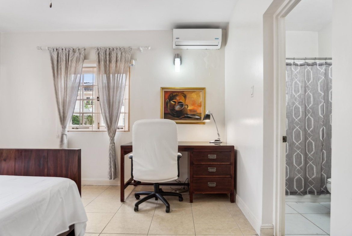 Eleventh image of 9-1 Marley Road in Kingston 6, St. Andrew, Jamaica - property is For Rent