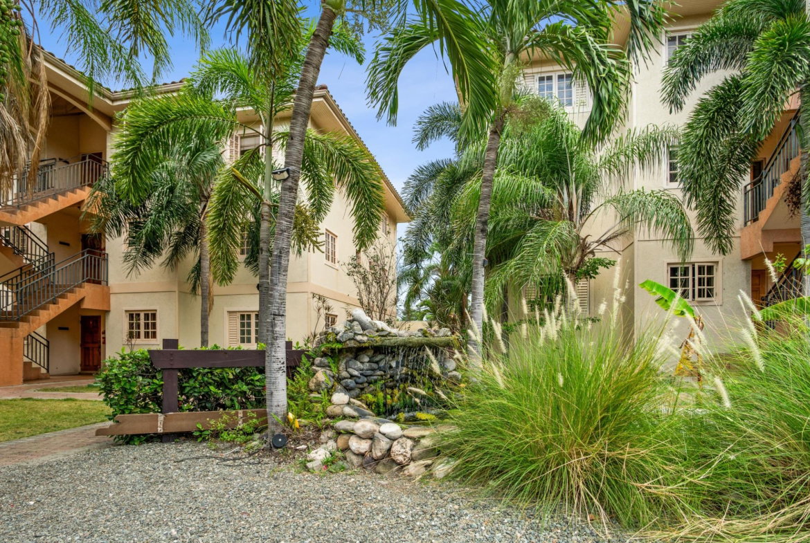 Thirteenth image of 9-1 Marley Road in Kingston 6, St. Andrew, Jamaica - property is For Rent