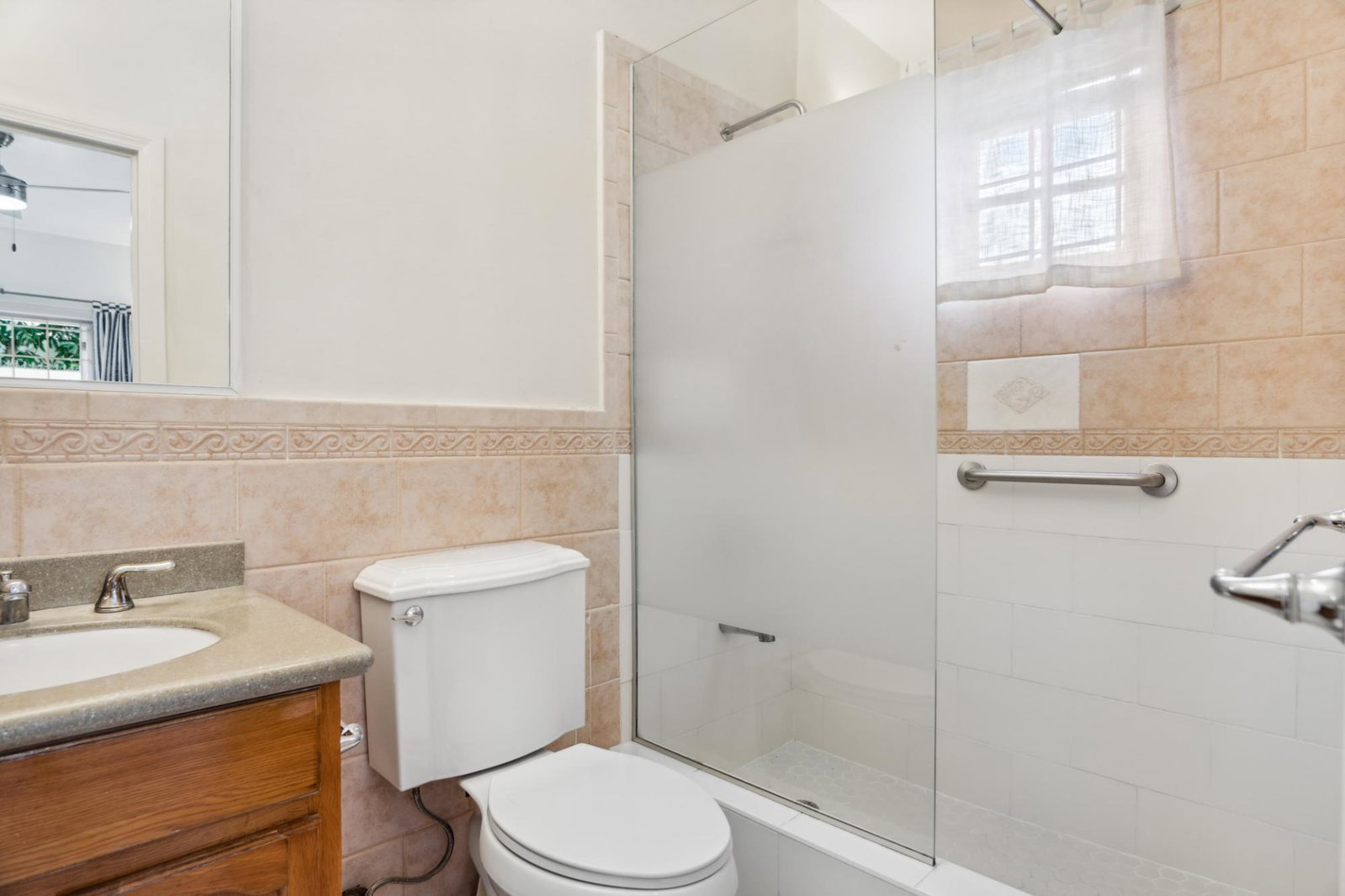 Ninth image of 9-1 Marley Road in Kingston 6, St. Andrew, Jamaica - property is For Rent