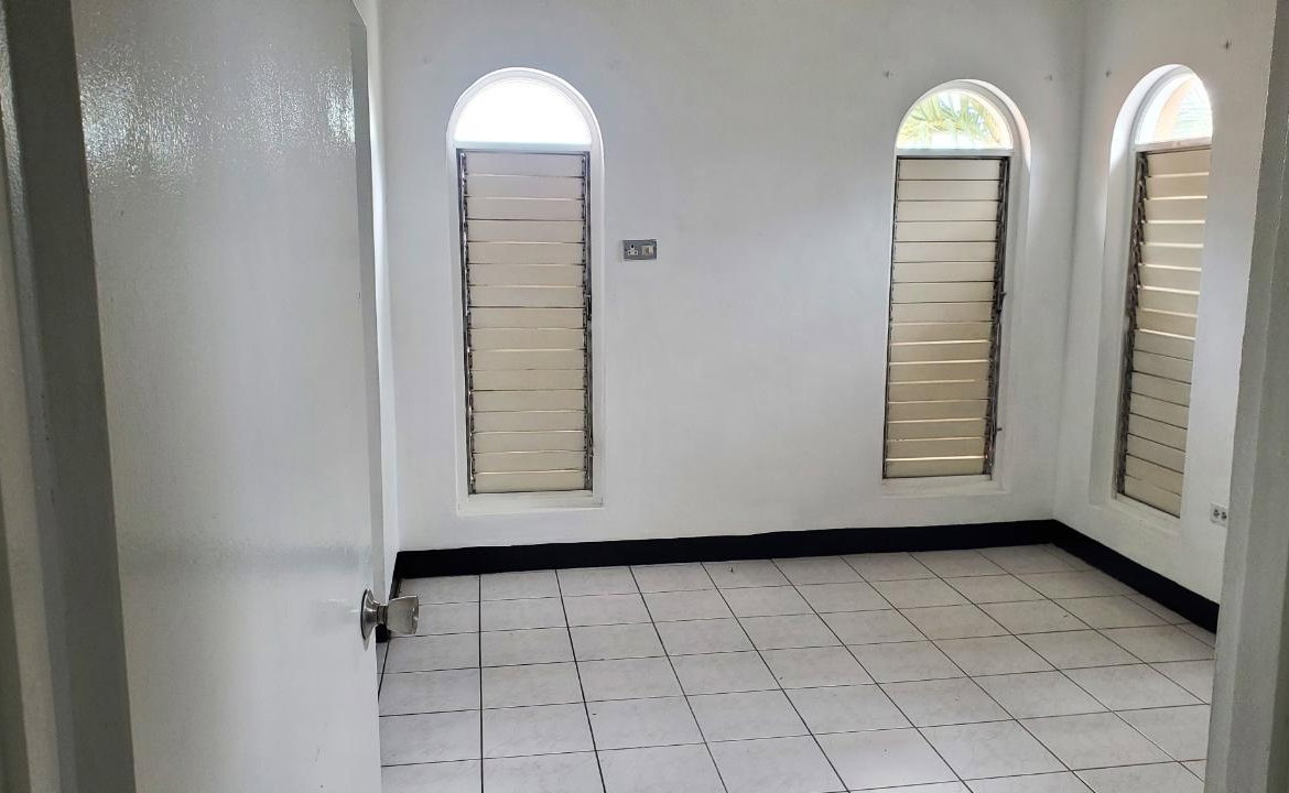 Third image of 16-2 Central Avenue, Kingston in Kingston 8, St. Andrew, Jamaica - property is For Rent