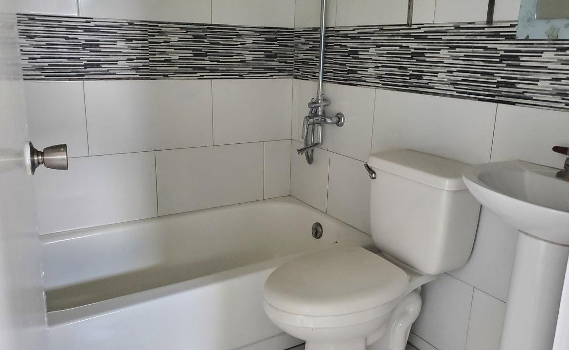Sixth image of 16-2 Central Avenue, Kingston in Kingston 8, St. Andrew, Jamaica - property is For Rent