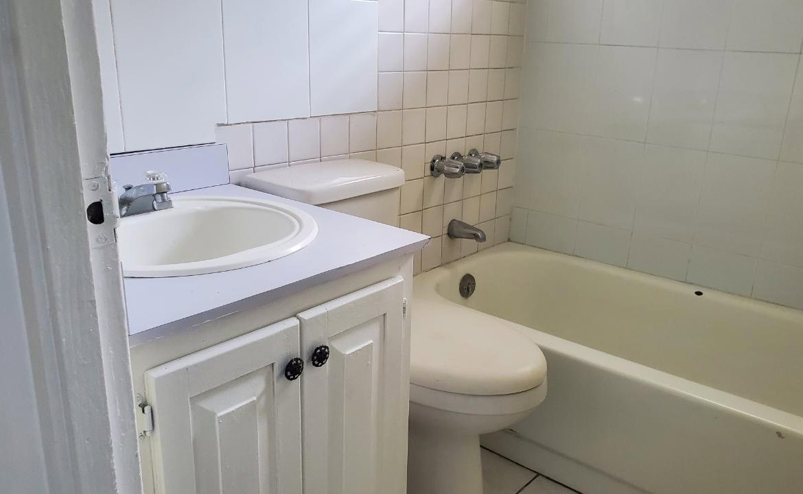 Seventh image of 16-2 Central Avenue, Kingston in Kingston 8, St. Andrew, Jamaica - property is For Rent