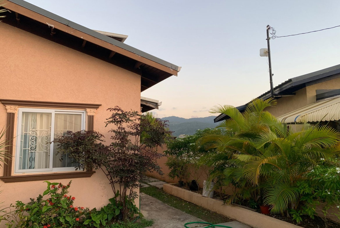 Fifth image of 381 Coconut Place in Montego Bay, St. James, Jamaica - property is For Rent